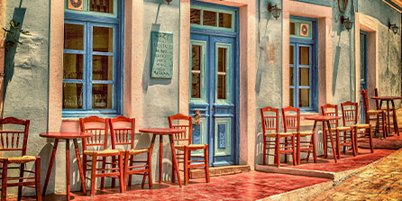 体育mk-中超球队防守反击战术奏效明显，足球中的防守反击战术